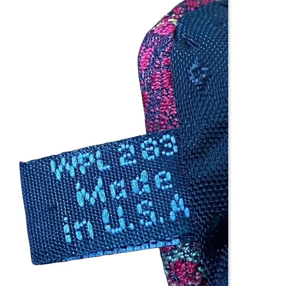 Valentino red silk tie with yellow blue pattern - Picture 4 of 6
